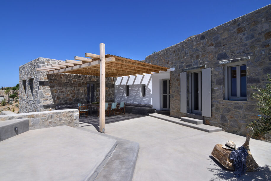 Archisearch White Spirit: a Cycladic country house by Sinas Architects