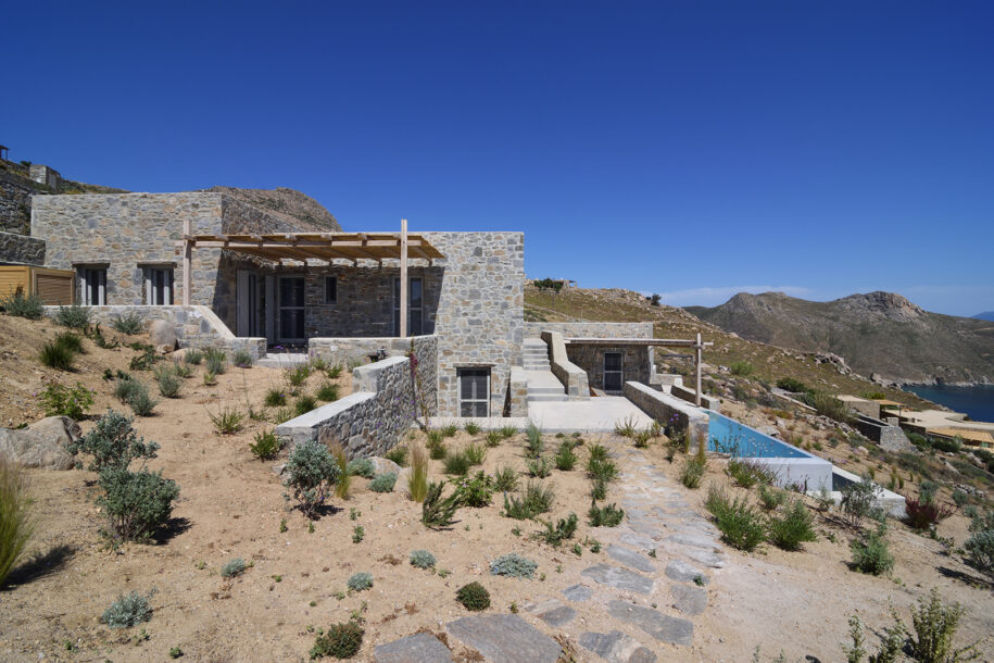 Archisearch White Spirit: a Cycladic country house by Sinas Architects