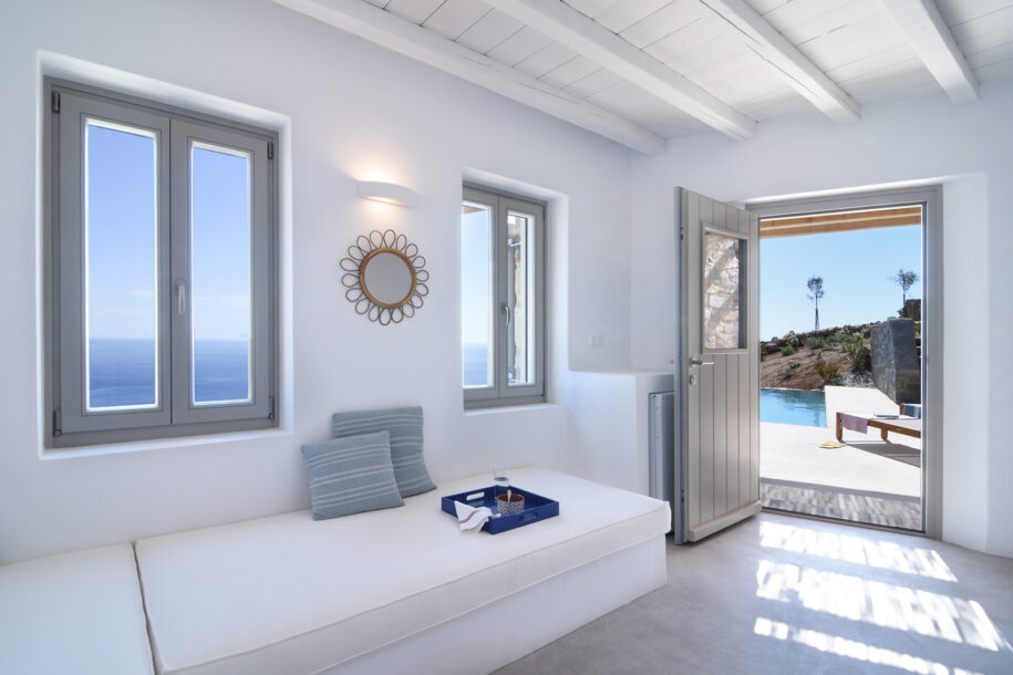 Archisearch White Spirit: a Cycladic country house by Sinas Architects