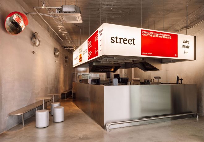 Archisearch - Street Smash Burgers by XXXI.studio Brings the American Food Trailer to Portugal