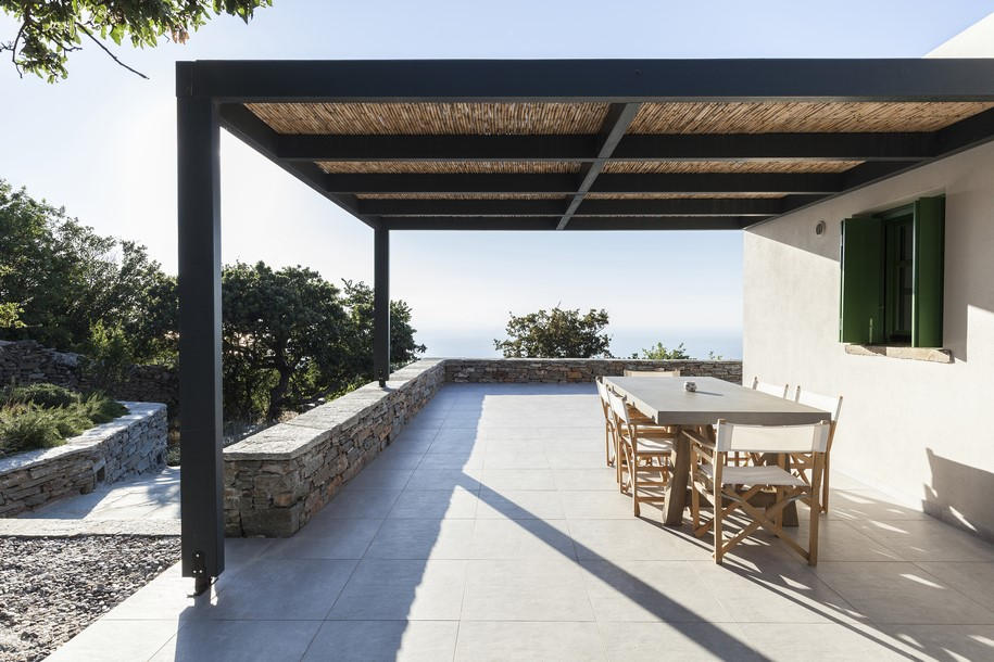 Archisearch A Country House Overlooking the Sea in Tzia by A2 Architects