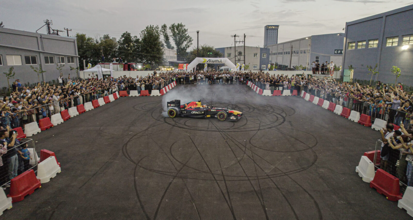 Archisearch Exclusive Red Bull Showrun by ALUMIL:  Η ΒΙ.ΠΕ. Κιλκίς «ανέβασε στροφές»!