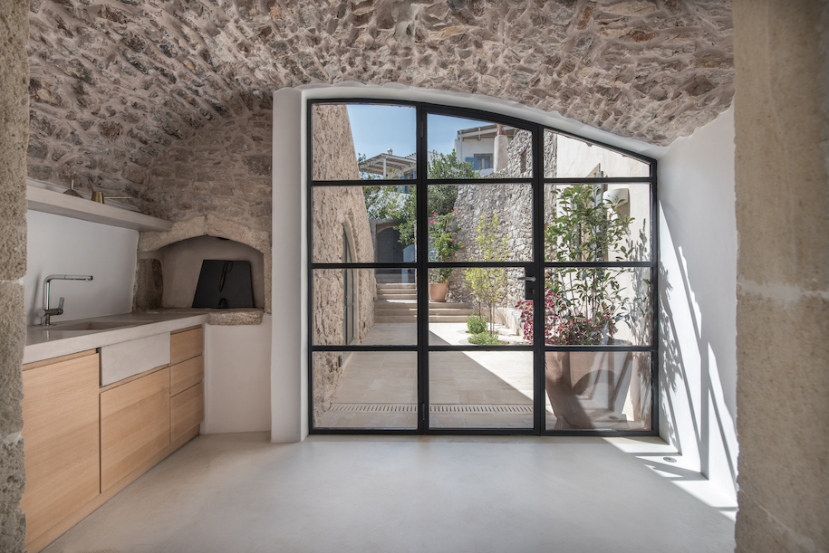 Archisearch Renovation of the monolithic Aroni Farmhouse by RCTECH