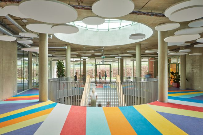 Archisearch - Vivid interiors and colorful paths in Frič Brothers Elementary School | by Atelier 6