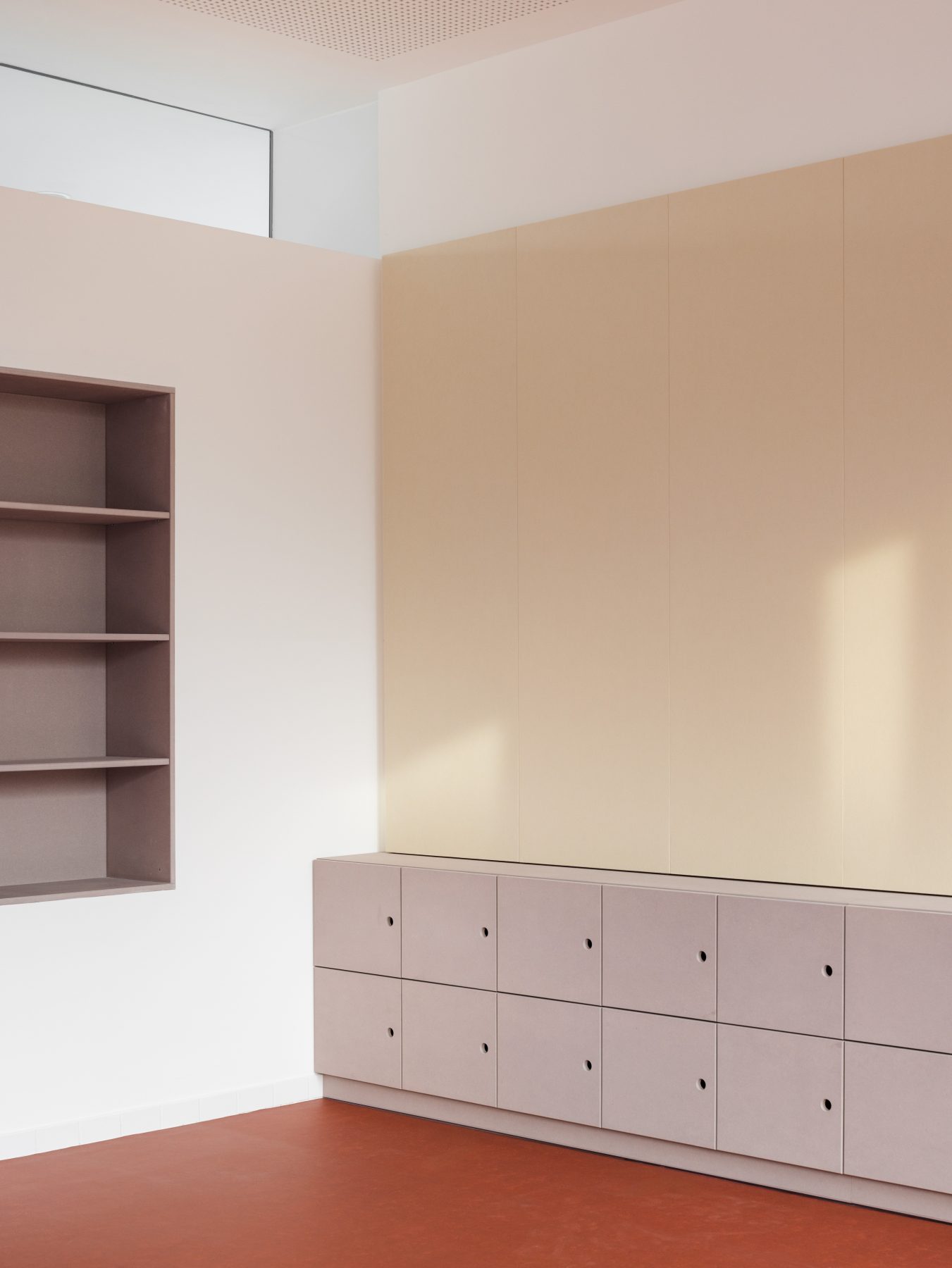 Archisearch Architecture for Education: Bakyta Designs a Low-Impact, Community-Oriented Primary School Extension in Slovakia