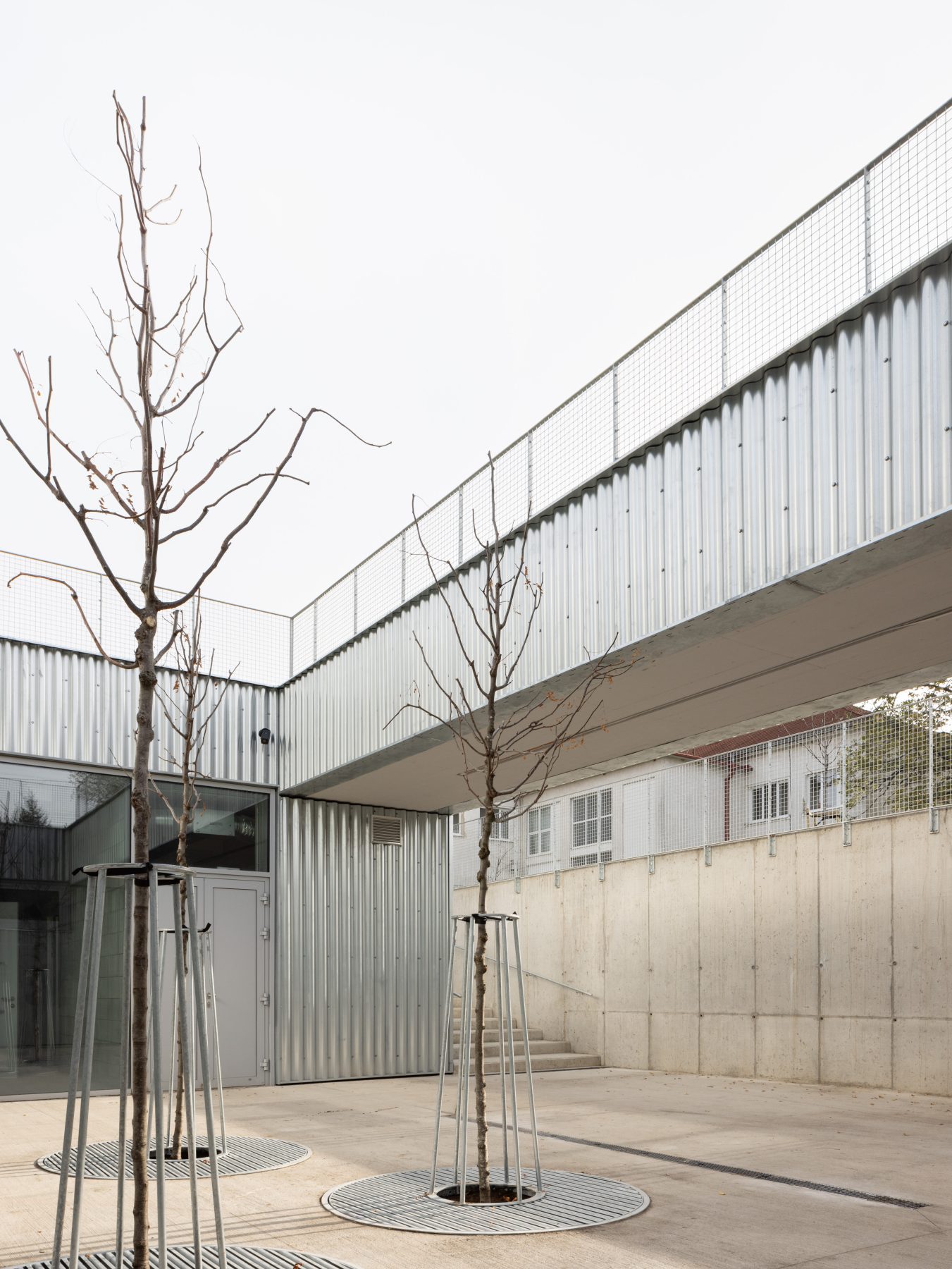 Archisearch Architecture for Education: Bakyta Designs a Low-Impact, Community-Oriented Primary School Extension in Slovakia