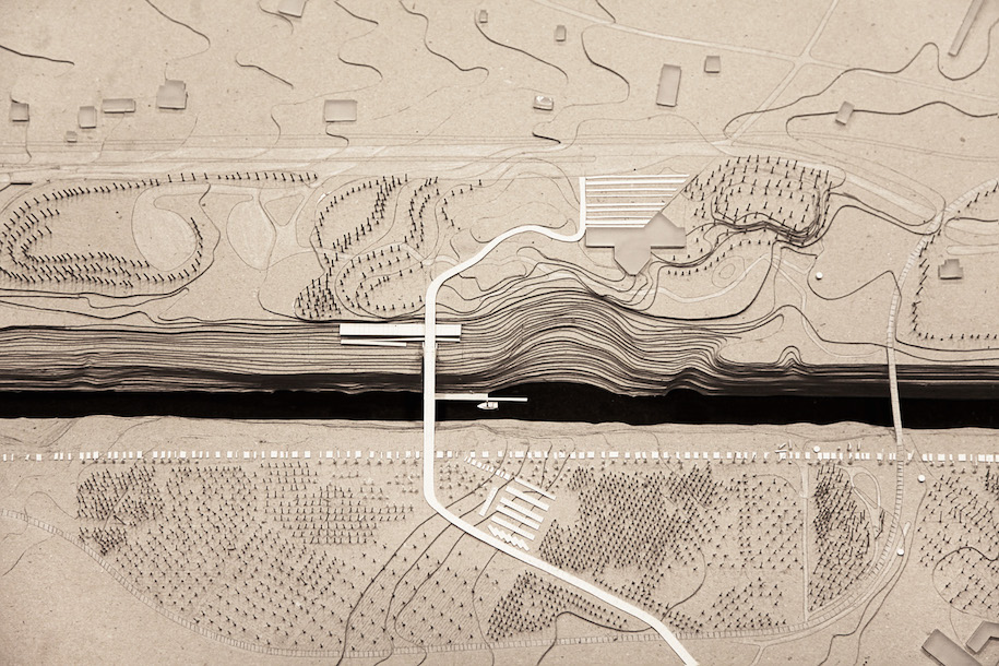 Corinth Canal, Student project, Diploma project, Thesis project, Between the limit and the trench, Margarita Ζakynthinou-Χanthi, Elena Μylona, Zoi Τzounidou, NTUA, Κarvountzi Valentini, Vasilatos Panagiotis, ΕΜΠ, Έλενα Μυλωνά, Ζωή Τζουνίδου, Μαργαρίτα Ζακυνθινού