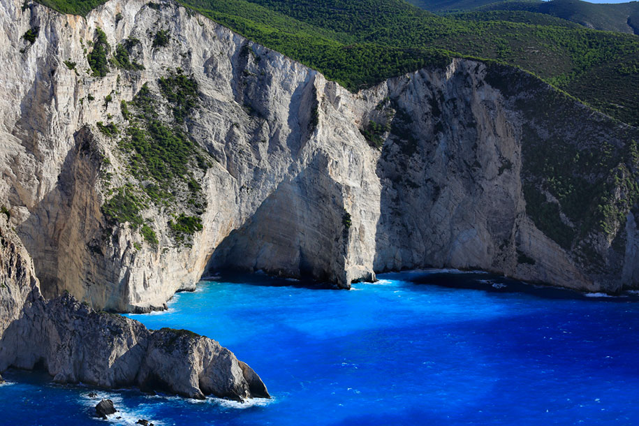 blue, island, Zakynthos, silver, house, olivier, dwek, klein, vernacular, bioclimatic, traditional, cycladic, Serge, Anton