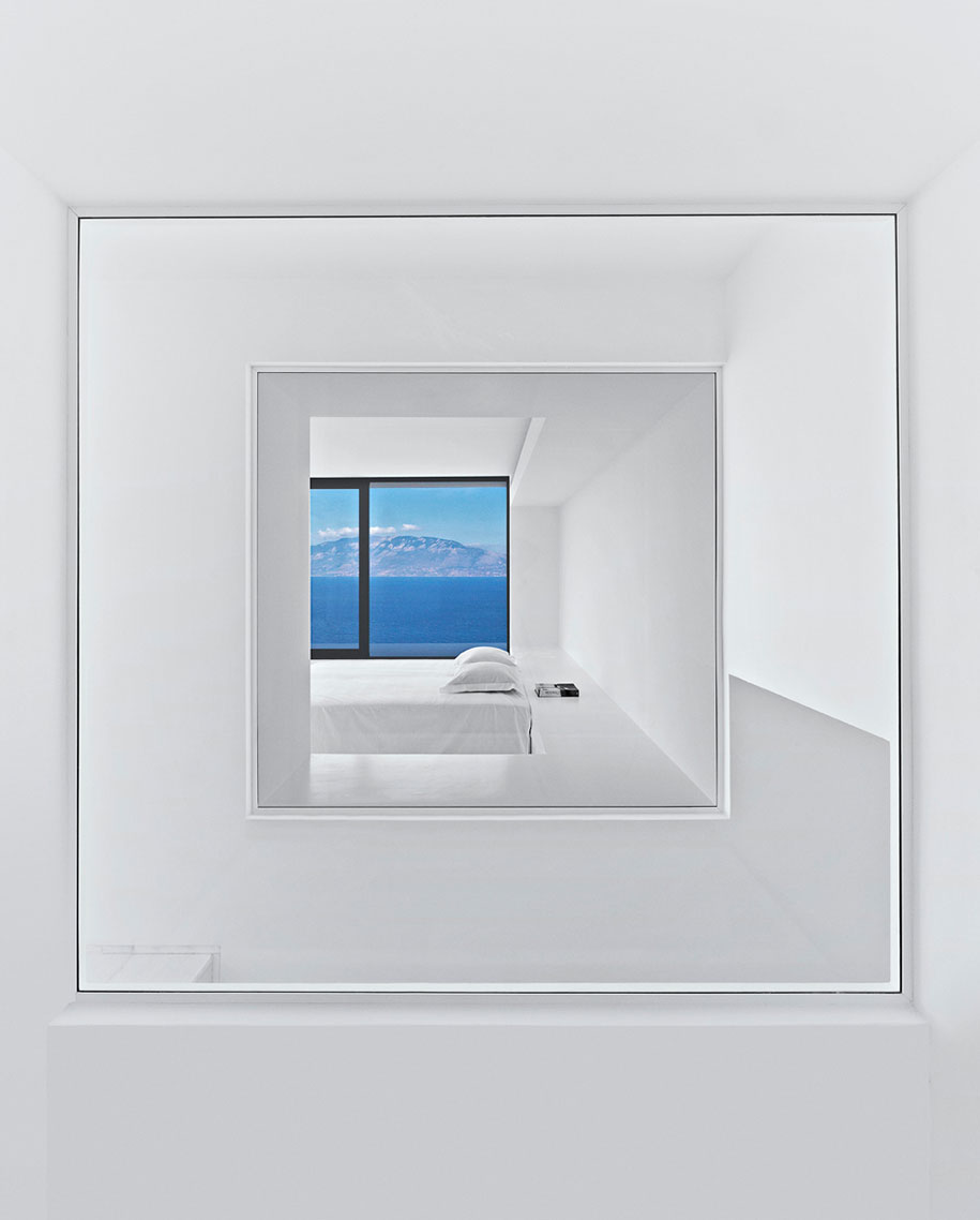 blue, island, Zakynthos, silver, house, olivier, dwek, klein, vernacular, bioclimatic, traditional, cycladic, Serge, Anton