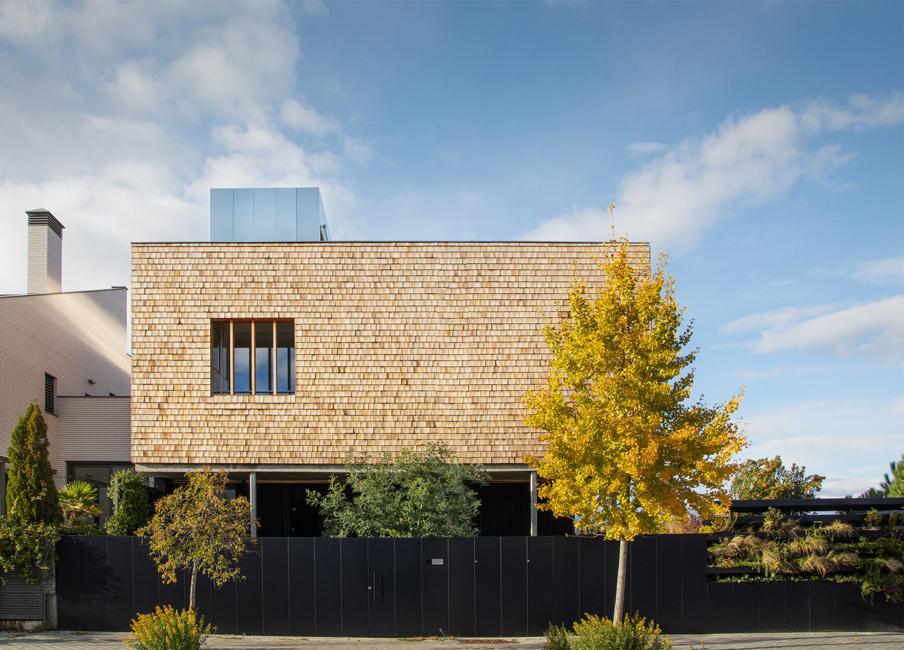 Archisearch ΕΣΩ 2022_Meet the speakers | Casa Hernández - A single family house on the outskirts of Madrid by LNA studio