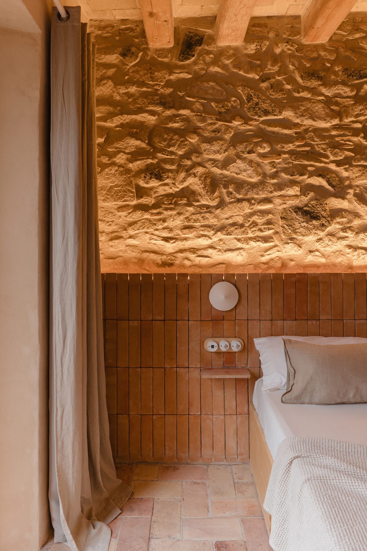 Archisearch A Whimsical Reuse: Inhabiting a Former Carpentry Workshop by Clara Crous Arquitectura