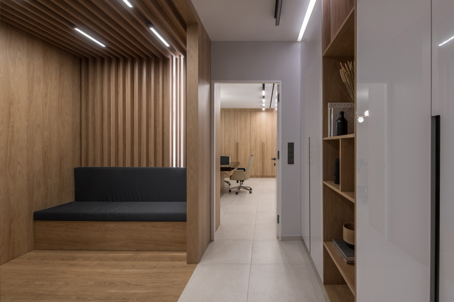 Archisearch Danai Dios Architecture designed the interior of a logistics office