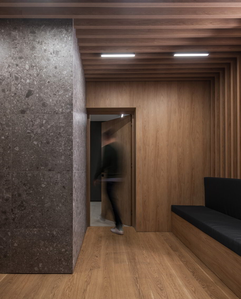 Archisearch Danai Dios Architecture designed the interior of a logistics office