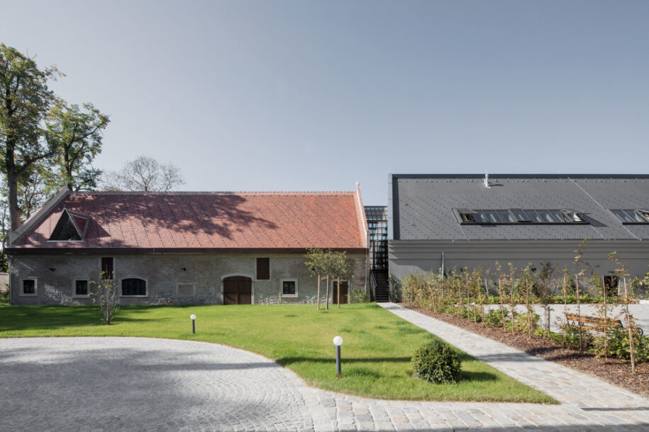 Archisearch Weinmanufaktur Clemens Strobl in Austria | destilat design studio