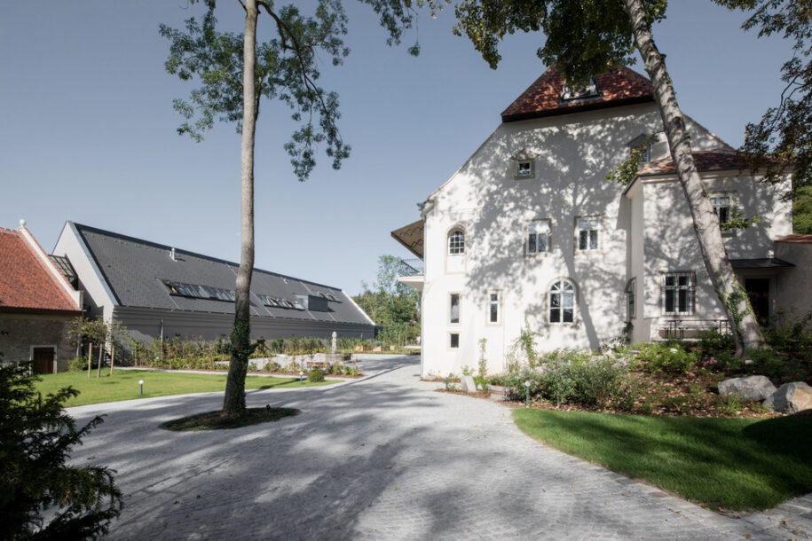 Archisearch Weinmanufaktur Clemens Strobl in Austria | destilat design studio