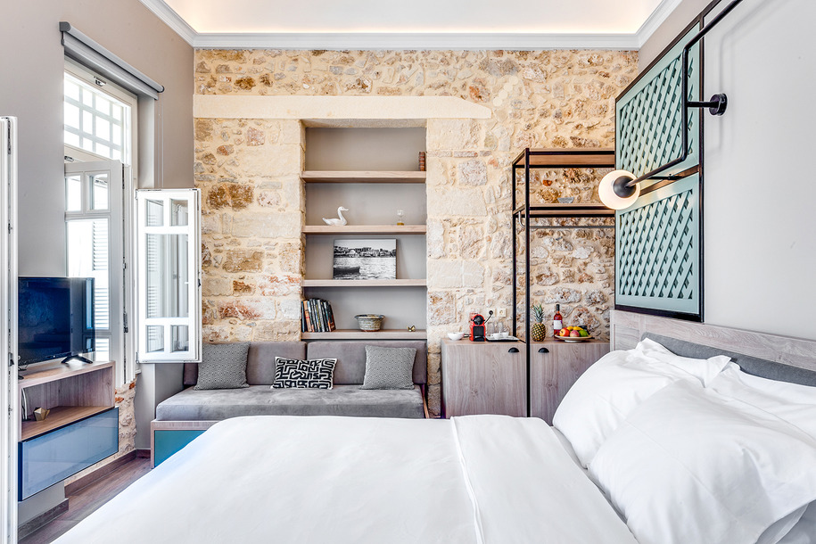 Archisearch Dimiourgiki company renovates a building of 1924 in Chania | Archisearch