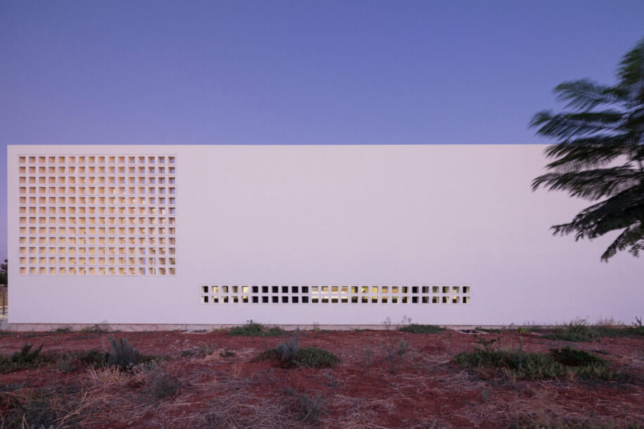 Archisearch House with Four Gardens in Nicosia, Cyprus | draftworks* architects