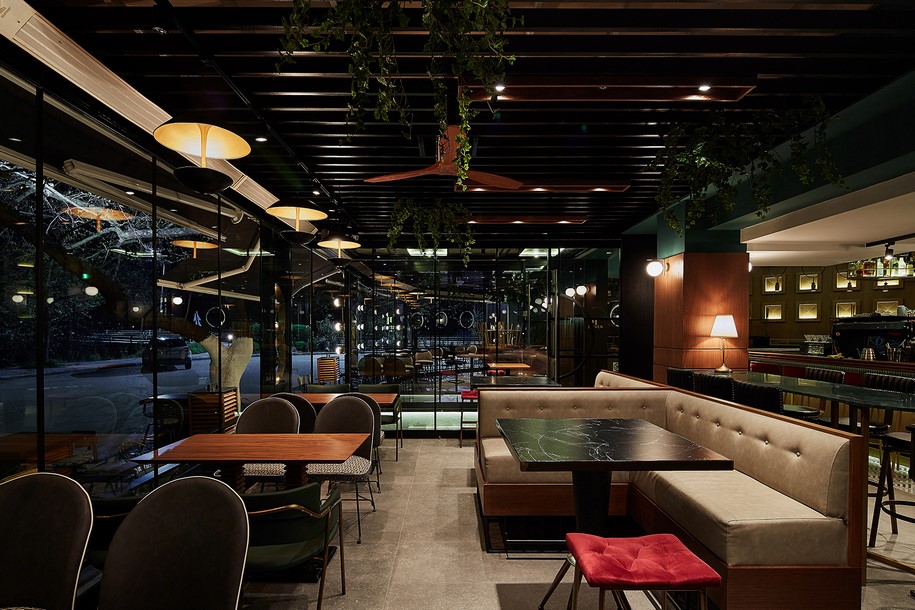 Archisearch G2lab architects designed Eleven bar restaurant in Arta