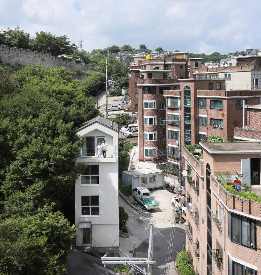 Archisearch Seroro microhouse in Seoul, South Korea | Smaller Architects