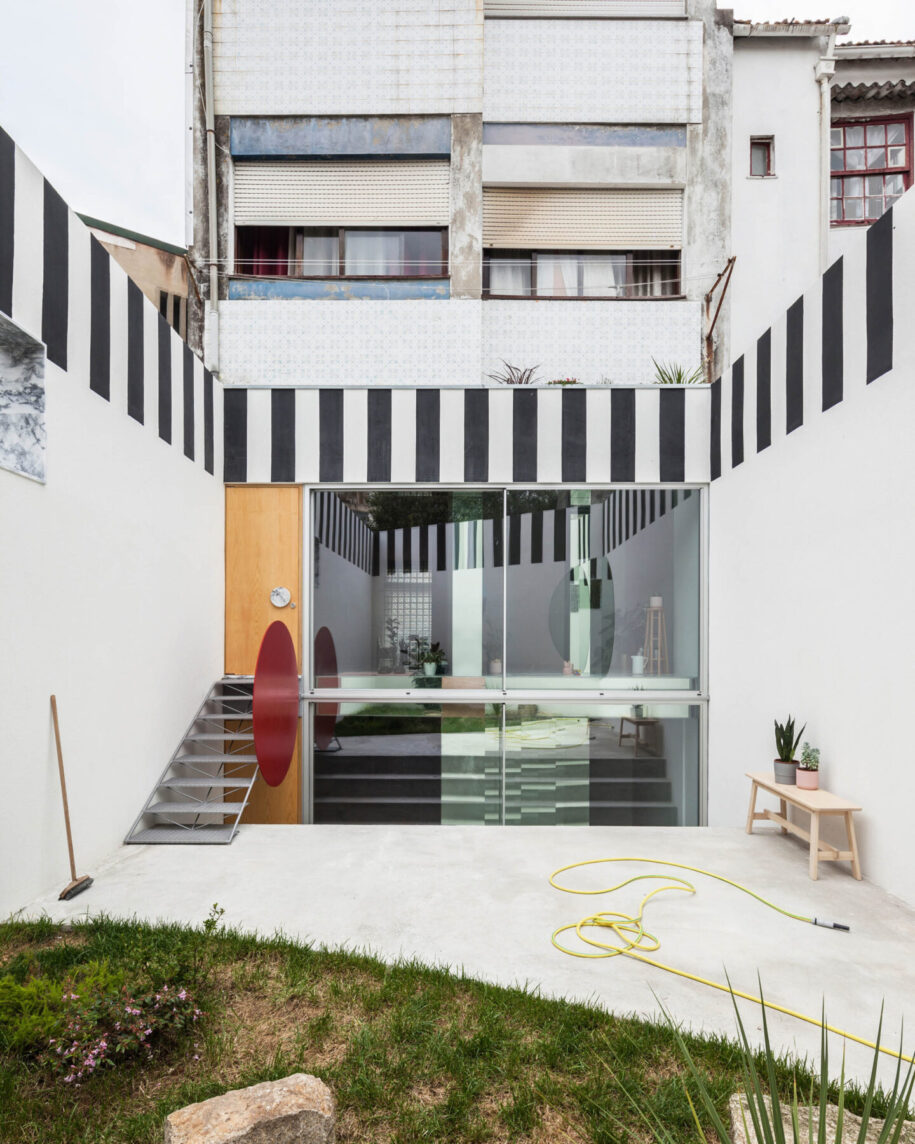 Archisearch Uneven house in Porto, Portugal | Fala Atelier