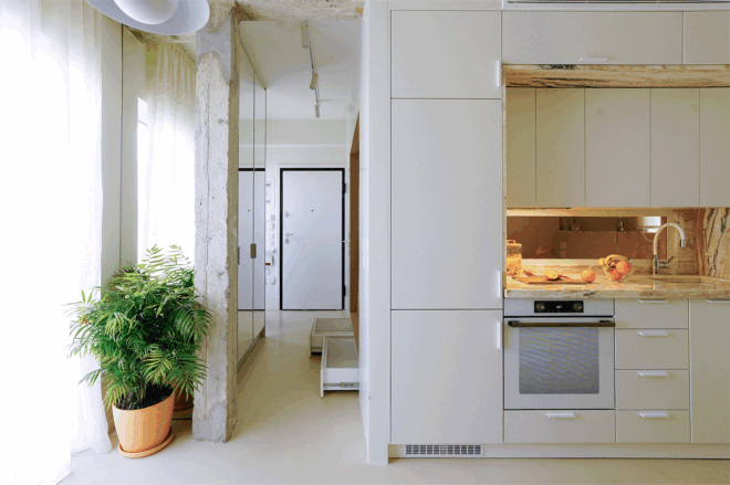 Archisearch - Microscale: Studio IV redesigns a 35 m² apartment in Neos Kosmos as a miniature organism with its own history.