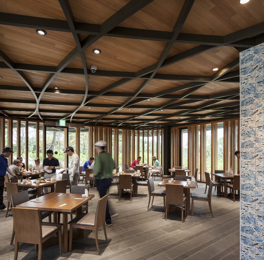 Mecanoo, Taekwang Country Club Café , Gyeonggi-do, South Korea, 2015