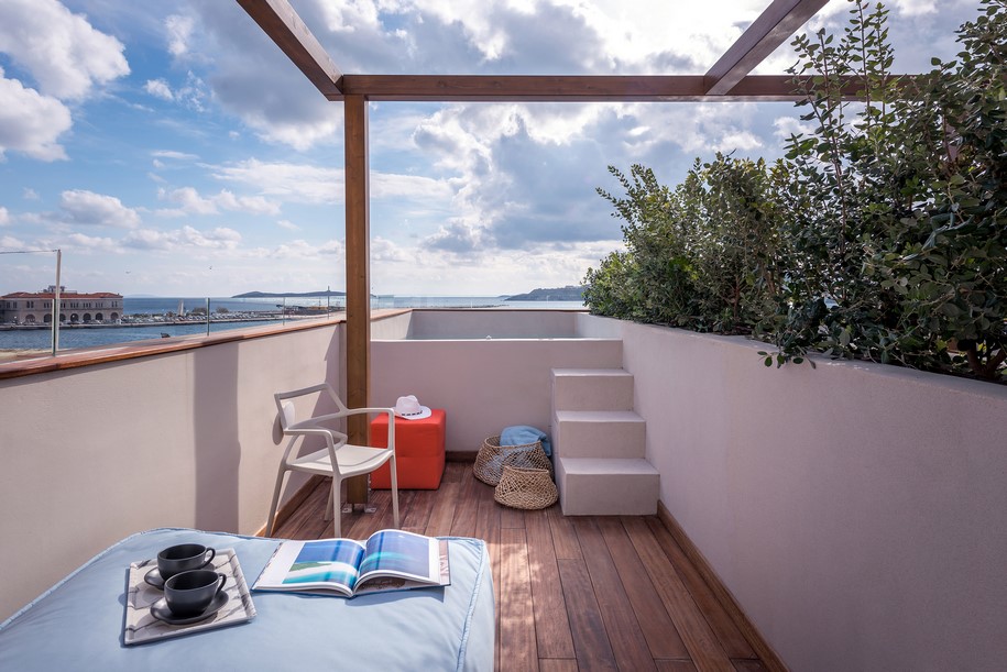 Archisearch Shapes Luxury Suites in Syros  |  Human Point