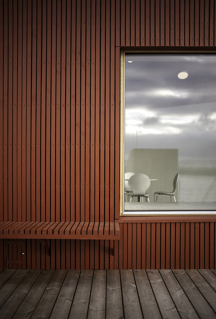 Archisearch ISFUGLEN: winter bathing club in Brøndby Marine Harbor | Matters architects