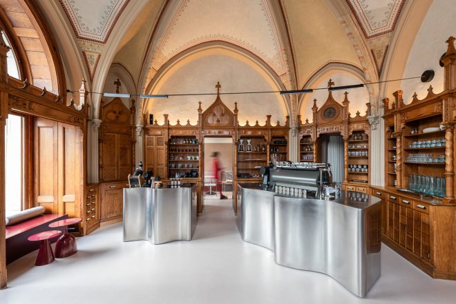 Archisearch - From Historic Pharmacy to Specialty Coffee: Laboratorium by EktraArhitectura & Fain Design Blends Neo-Gothic and Minimalism in Romania
