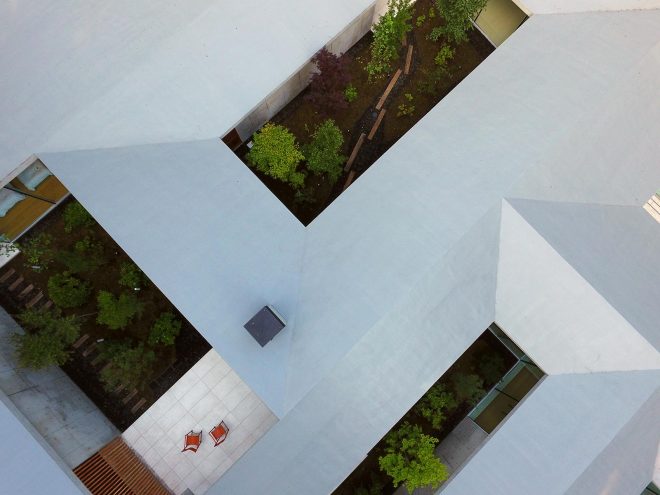Archisearch - It (Definately) is a Garden in Karuizawa, Japan / ASSISTANT (Hiroi Ariyama & Megumi Matsubara)