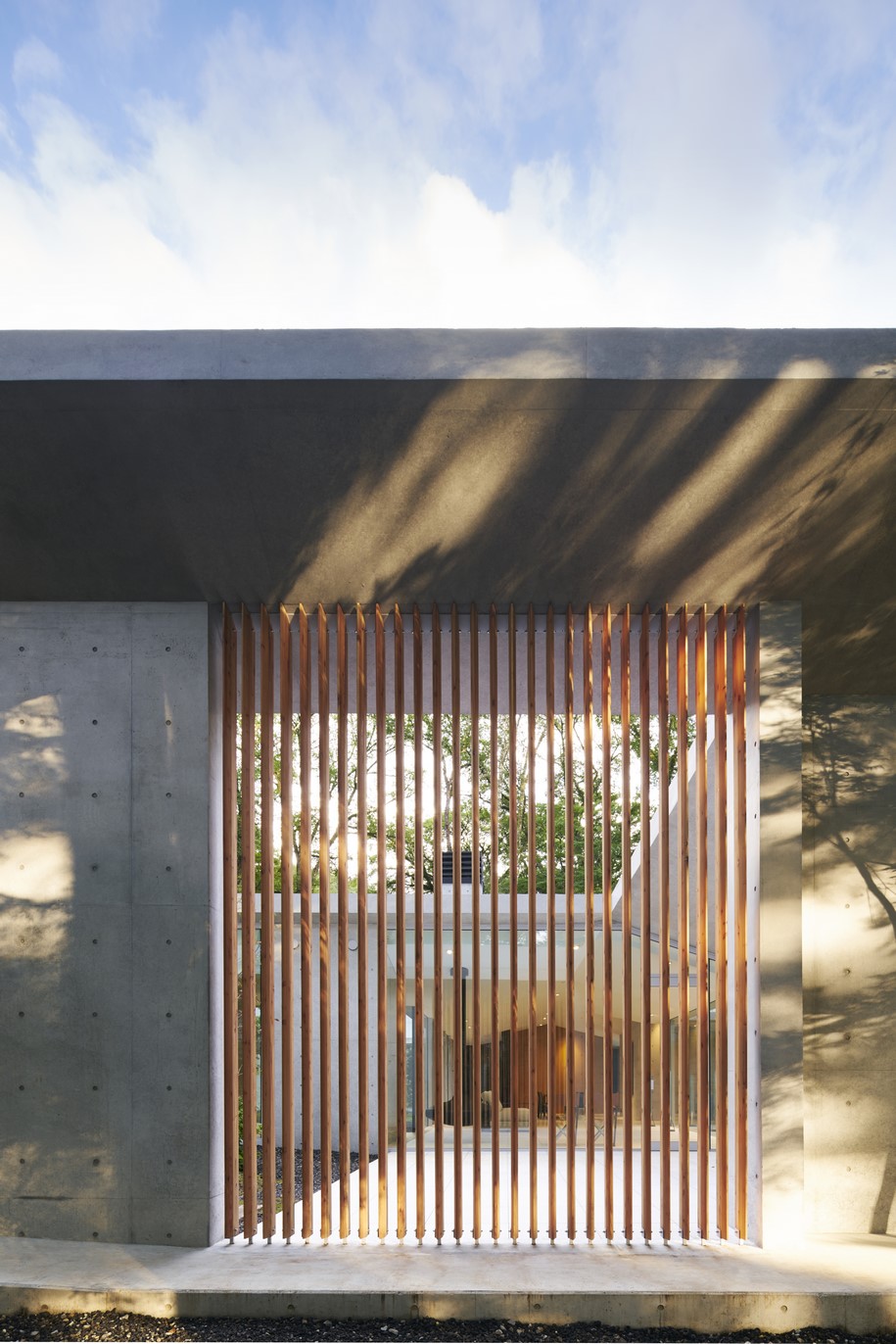 Hiroi Ariyama, Megumi Matsubara, ASSISTANT, Karuizawa, Japan, house, garden, green, concrete, forest, nature, architecture, japanese, home, interiors, minimalism, minimal, white