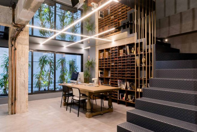 Archisearch - dARCHstudio designed a classy and unique optician store in the centre of Athens