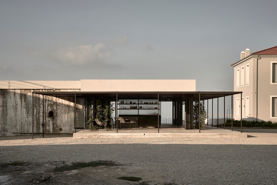 Archisearch Κ-Studio transformed a former winery in Kourouta into a luxury hotel experience