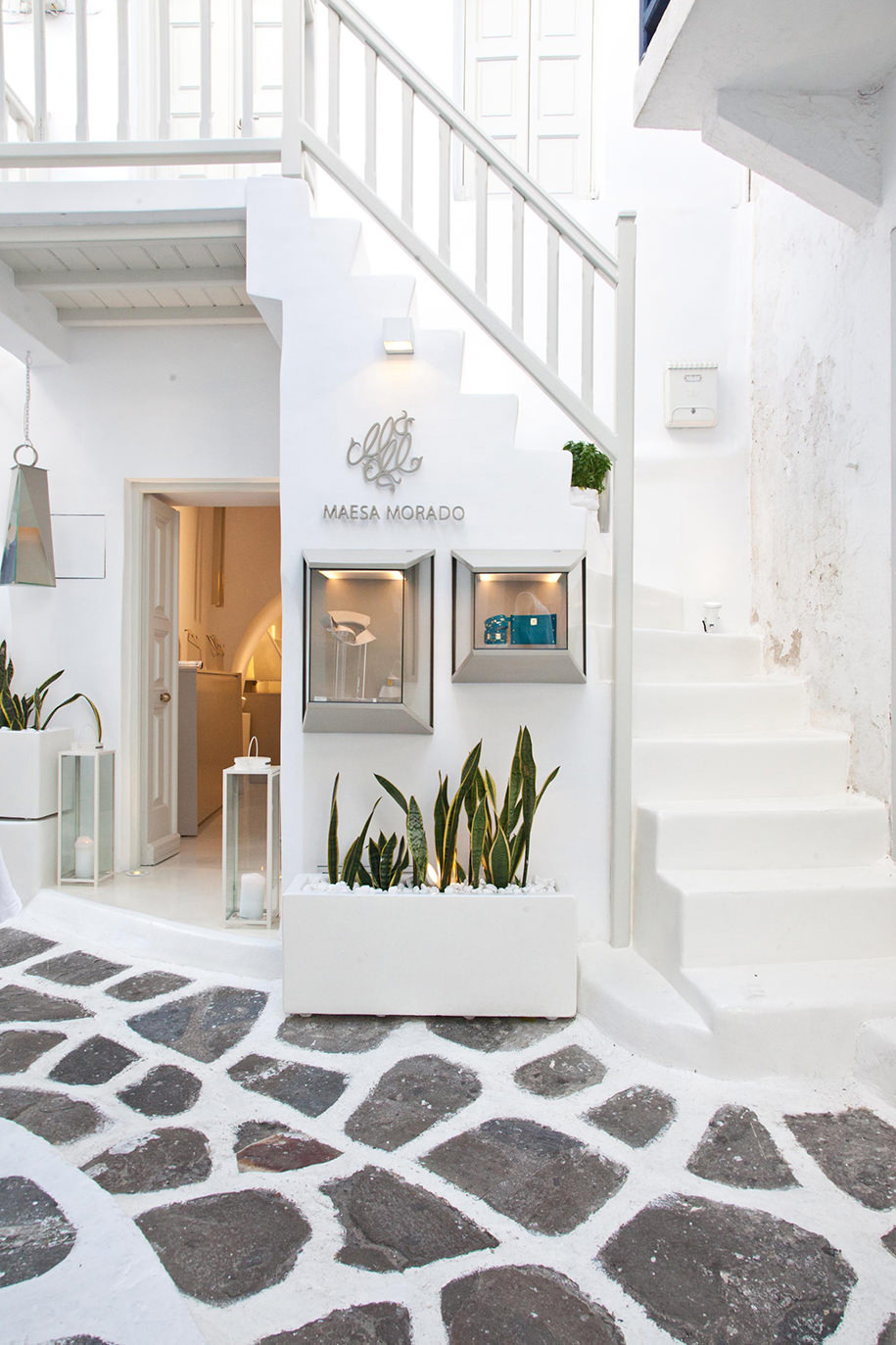 Archisearch Lantavos Projects Design Cycladic White Jewelery Store in Mykonos