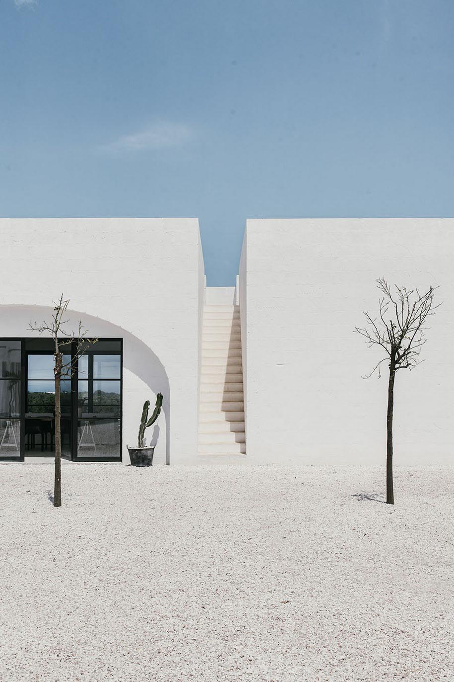 Archisearch Masseria Moroseta is an enclave of rural simplicity | Andrew Trotter