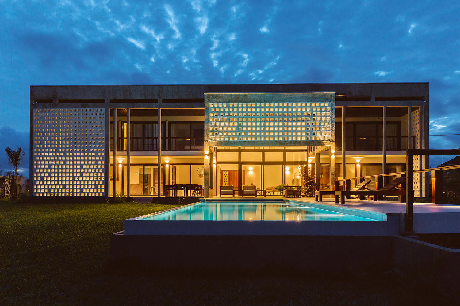 Archisearch Εξωτική λιτότητα - To Mbweni house με κουφώματα Aluminco, στο Dar es-Salam της Τανζανίας. | FBW Architecten Netherlands