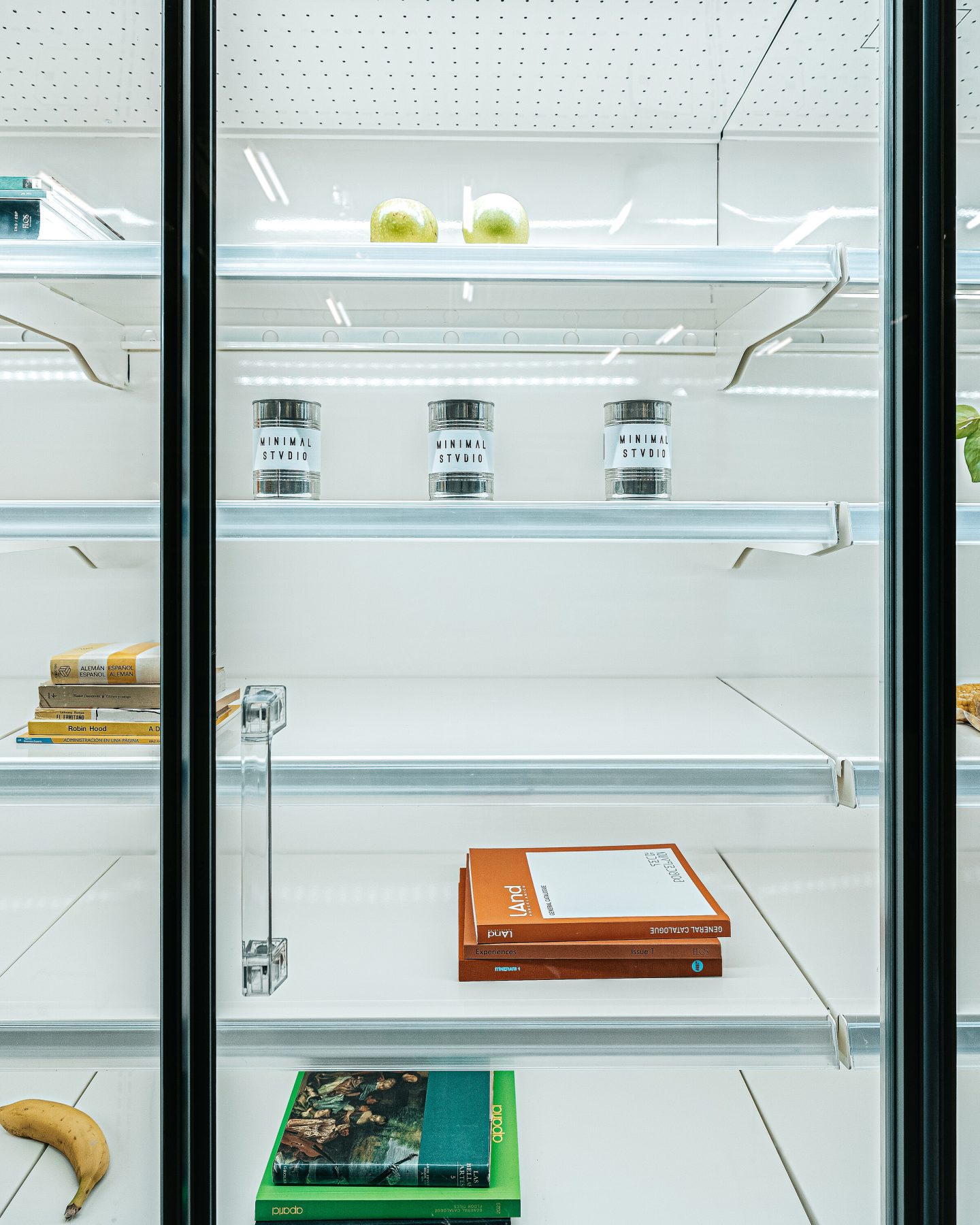 Archisearch Minimal Studio’s Plastic Box reinvents the supermarket through brutalism in Majorca, Spain