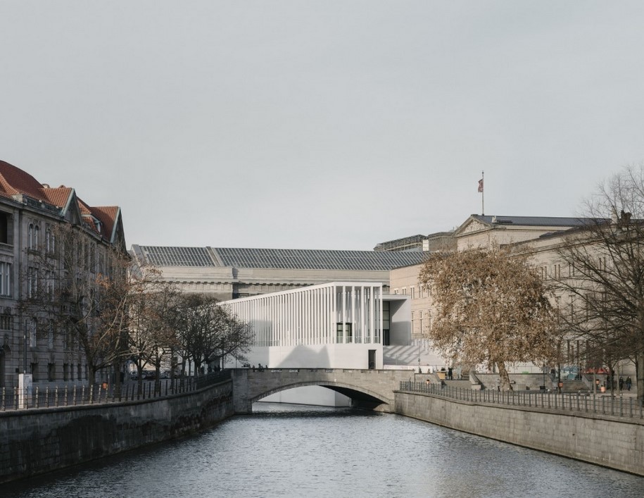 Archisearch James-Simon-Galerie on Berlin’s Museum Island opens   |  David Chipperfield Architects