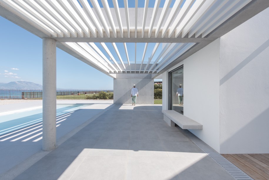 Archisearch Beach House Neratza in Peloponnese | RCTECH Architects