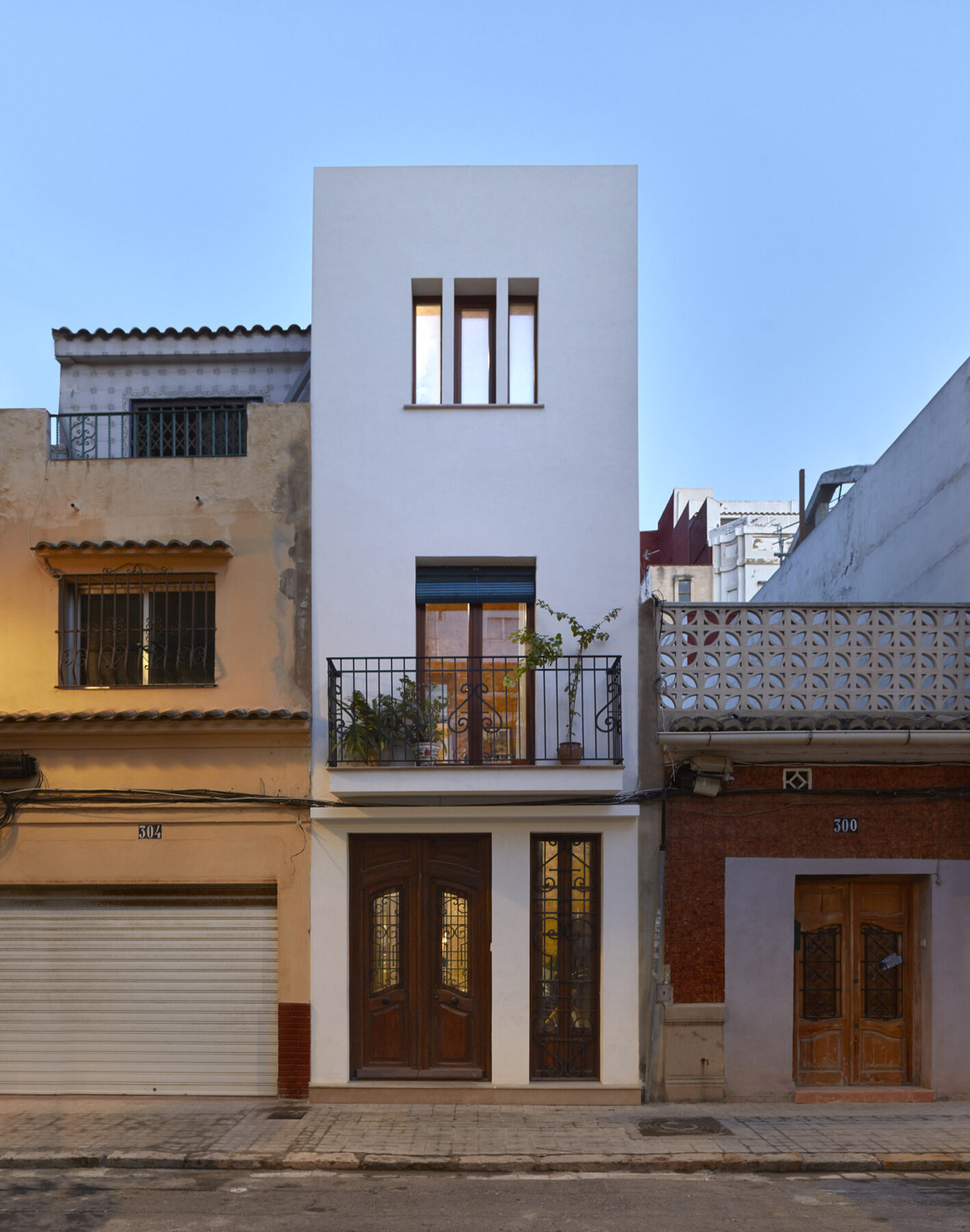 Archisearch Eco Wood House in El Cabanyal, Valencia, Spain | Fernando Olba Rallo