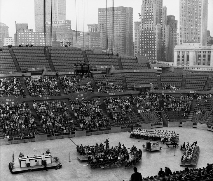 Archisearch - Brady Stewart Studio; The Civic Arena in Pittsburgh, Easter Sunrise Service, 1963; Courtesy of Brady Stewart Studio