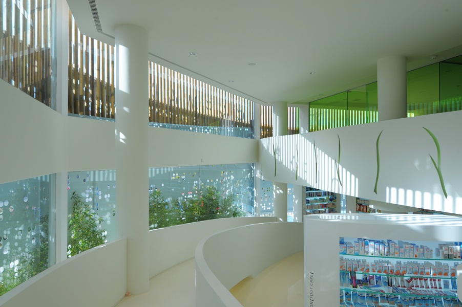 Archisearch PLACEBO PHARMACY, GLYFADA - ATHENS / KLAB ARCHITECTS