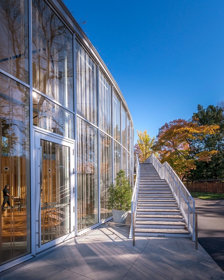 Archisearch BROOKLYN BOTANIC GARDEN VISITOR CENTER / PHOTOGRAPHY BY PYGMALION KARATZAS