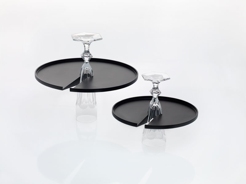 Archisearch - FLAT by Romain Lagrange: Two lacquer pieces turning the Harcourt glasses into trays.