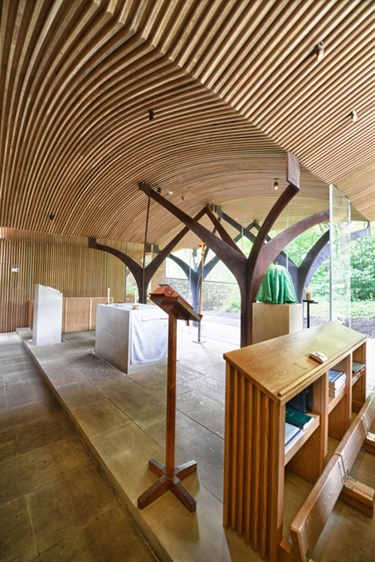 Archisearch THE CHAPEL OF ST. ALBERT THE GREAT IN EDINBURGH BY ARCHITECTS SIMPSON & BROWN PHOTOGRAPHED BY PYGMALION KARATZAS