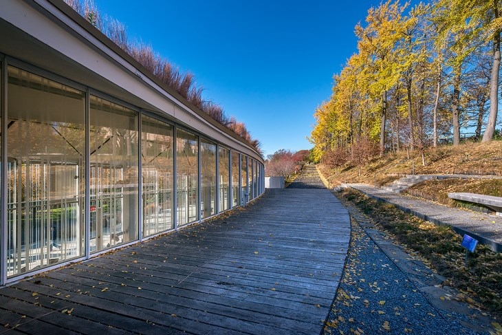 Archisearch - Brooklyn Botanic Garden Visitor Center / Photography by Pygmalion Karatzas