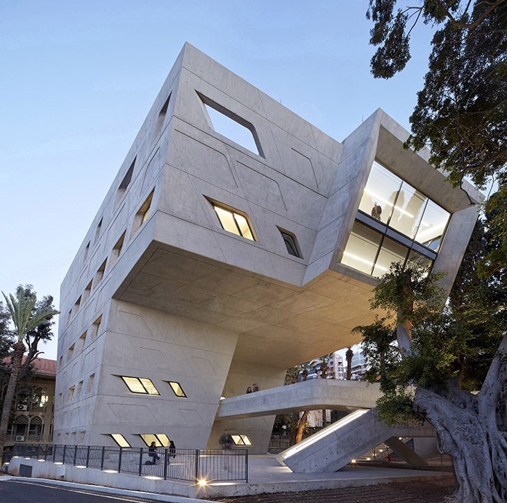 Archisearch ISSAM FARES INSTITUTE FOR PUBLIC POLICY AND INTERNATIONAL AFFAIRS AT THE AMERICAN UNIVERSITY OF BEIRUT BY ZAHA HADID ARCHITECTS