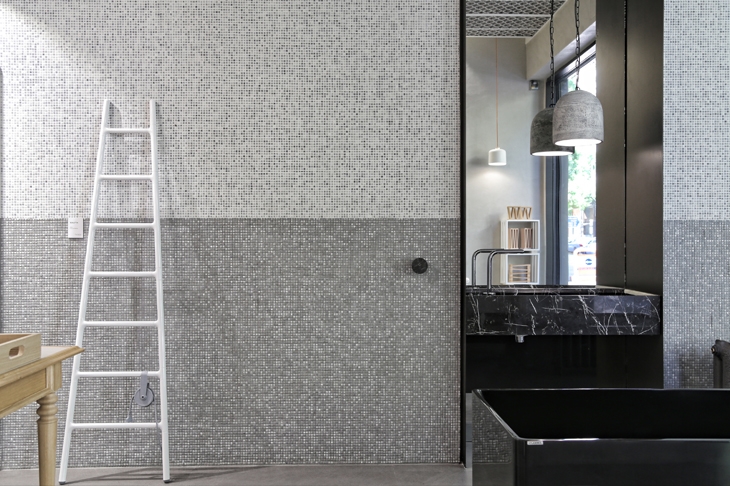 Archisearch PATIRIS’ TILES & SANITARY WARE STORE / BLOCK722 ARCHITECTS+ / PHOTOGRAPHY BY IOANNA ROUFOPOULOU
