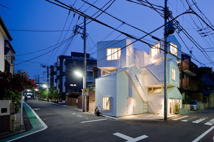 Archisearch - Tokio Apartment by Sou Fujimoto. Image (c) Iwan Baan