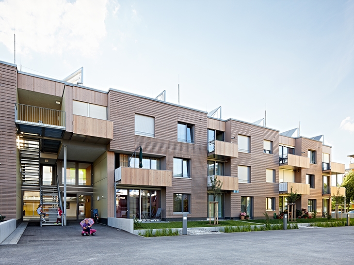 Archisearch THE BEAUTIFUL NEIGHBOURHOOD INSIDE THE RESIDENTIAL BUILDINGS IN INGOLSTADT / BEHNISCH ARCHITEKTEN